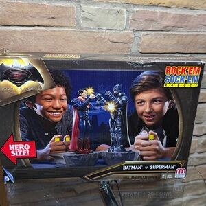 New Mattel Rockem Sockem Batman v Superman Robots Playset. Box smashed 2015